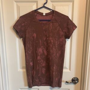 Women's Lululemon Swiftly Tech Short Sleeve Hip Length